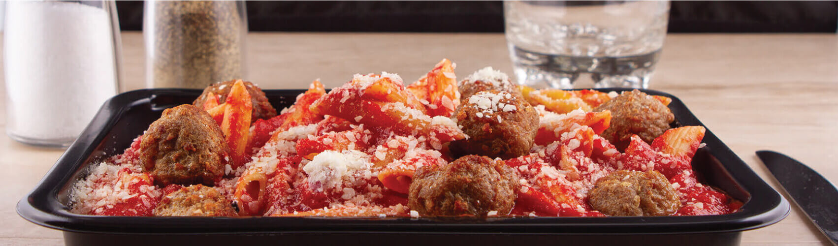 Healthy Boca Raton  meals served in a microwave safe  meal prep containers