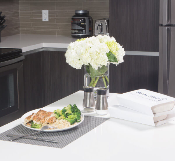 Easy meals delivered to your door. Pre-Portioned and Already Cooked. Ready in 5 min! MealPro specializes in healthy food delivery
